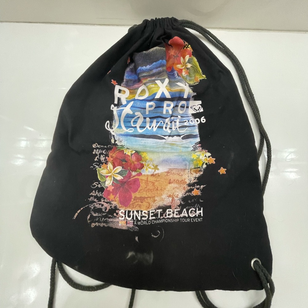 black roxy drawstring backpack
